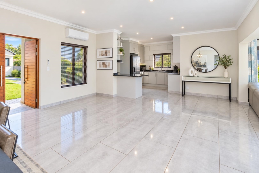 3 Bedroom Property for Sale in La Camargue Private Country Estate North West